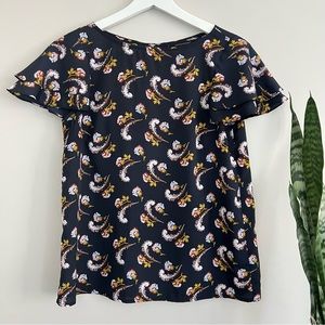 Banana Republic Ruffle Layer Short Sleeve Blouse Navy Floral XS